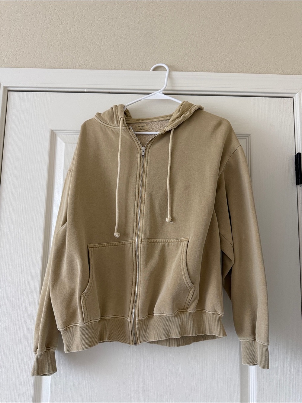 Cotton:On Zip-Up Hoodie